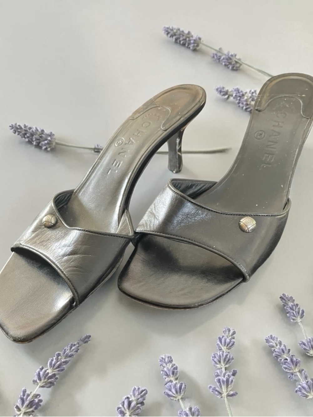 CHANEL Black Leather Open-Toe Slide Heels with a Chanel dust bag